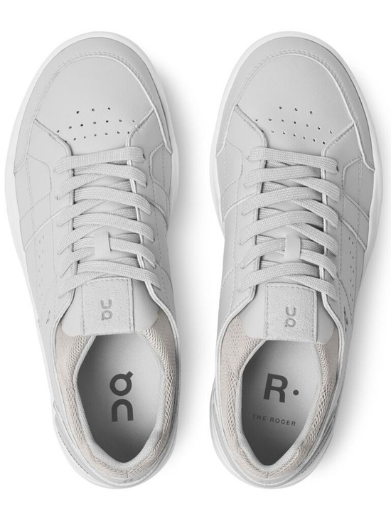 On Running Shoes - On Running The Roger Low-Top Sneakers in White